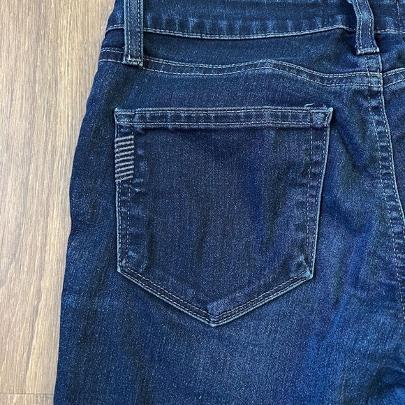 Paige Peg Super Skinny Dark Wash Raw Hem Sz 27 - Picture 10 of 11
